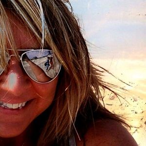 Meet your Posher, Lori